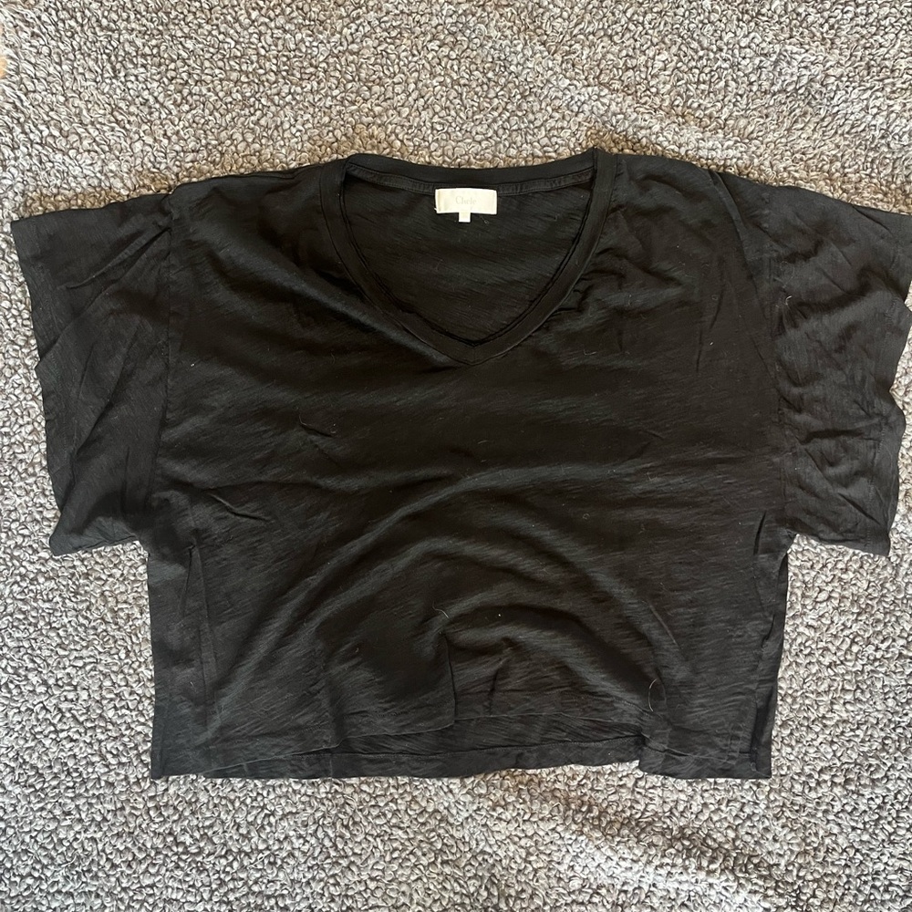 Chele by James Michele Cabana V neck color Black size 2